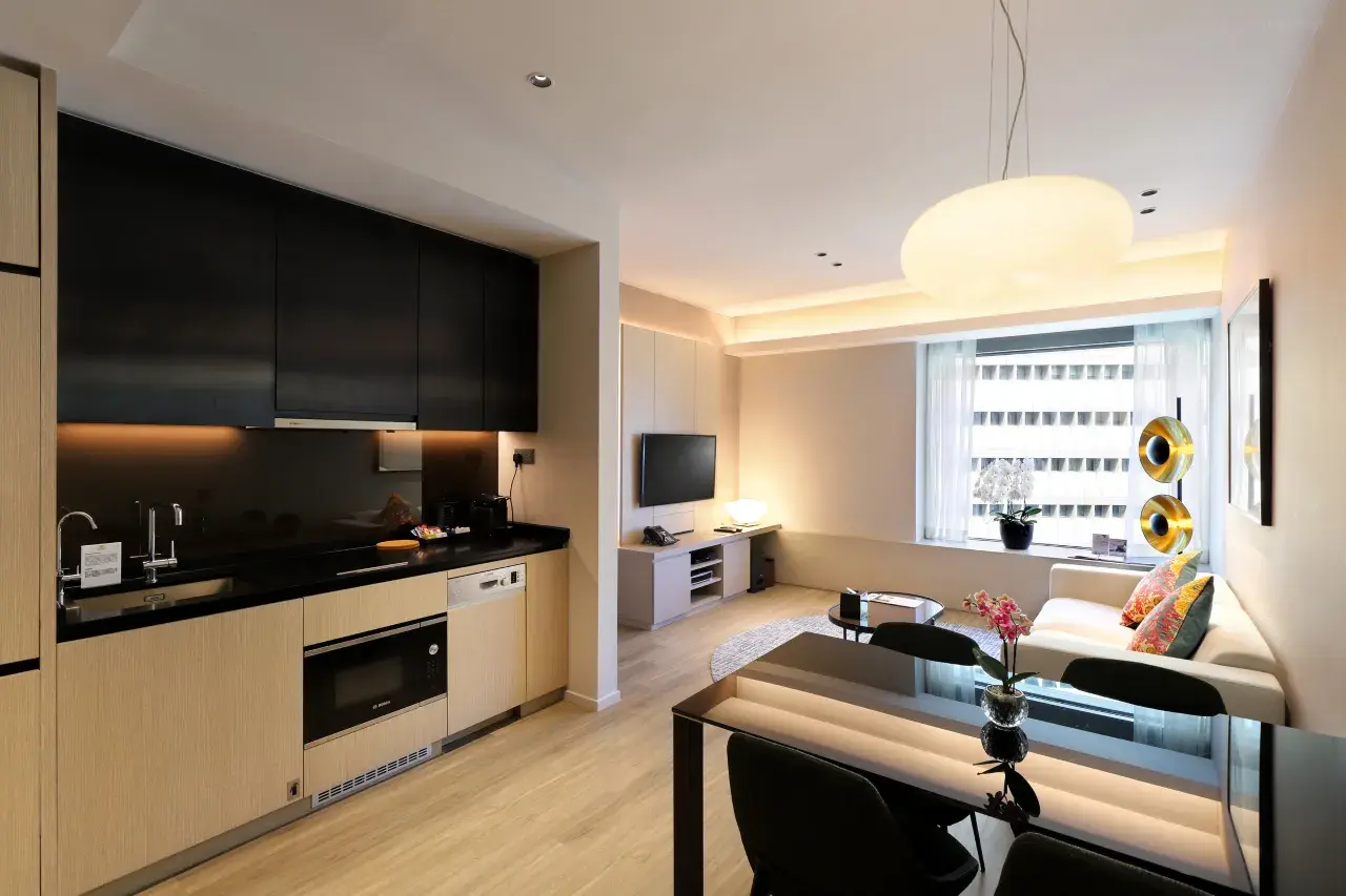 팬퍼시픽서비스스위트오차드_거실