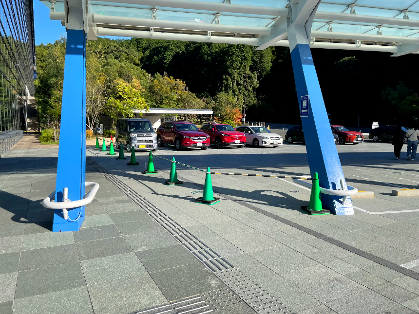 규슈국립박물관 주차캐노피2