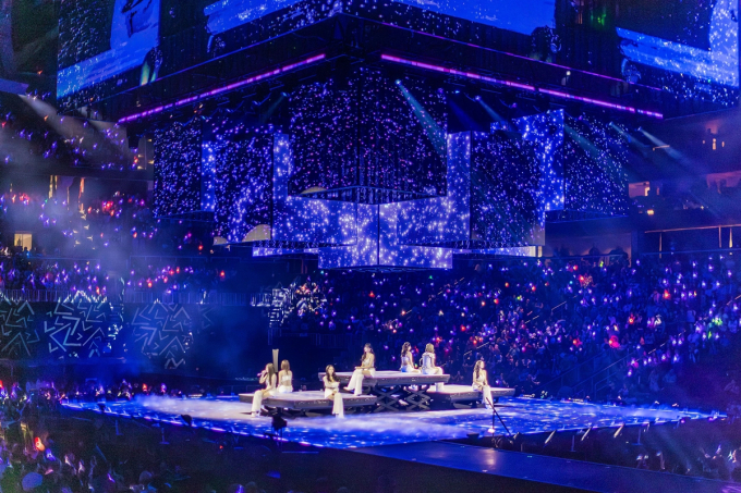 트와이스 북미 투어 55만 관객 돌파! K-팝 걸그룹 역대 최다 기록 및 일본 국립경기장 최초 입성 총정리