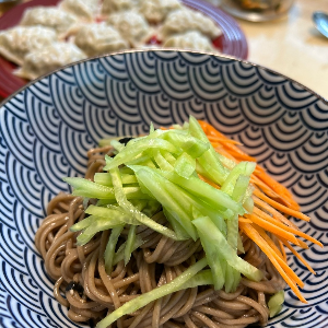 메밀 간장 비빔 국수