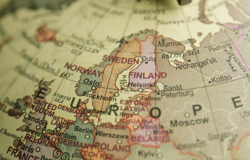 스웨덴 여행하기 좋은 계절