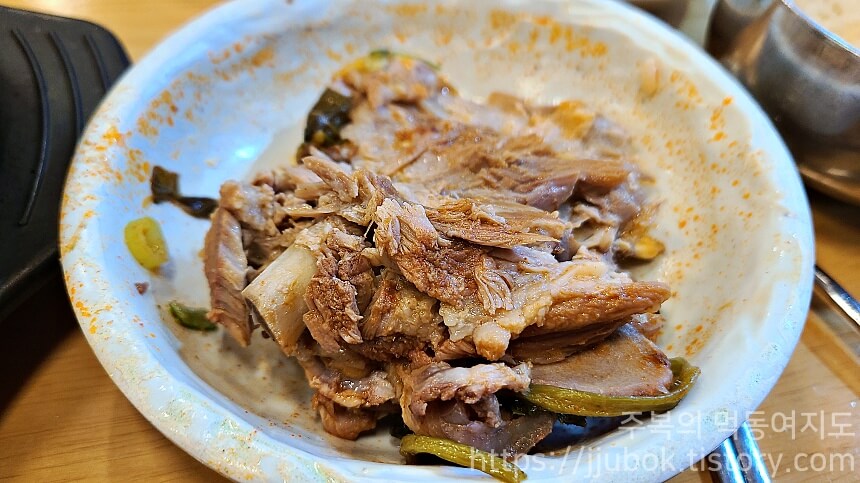 별미뼈해장국-뼈해장국-고기-맛-2