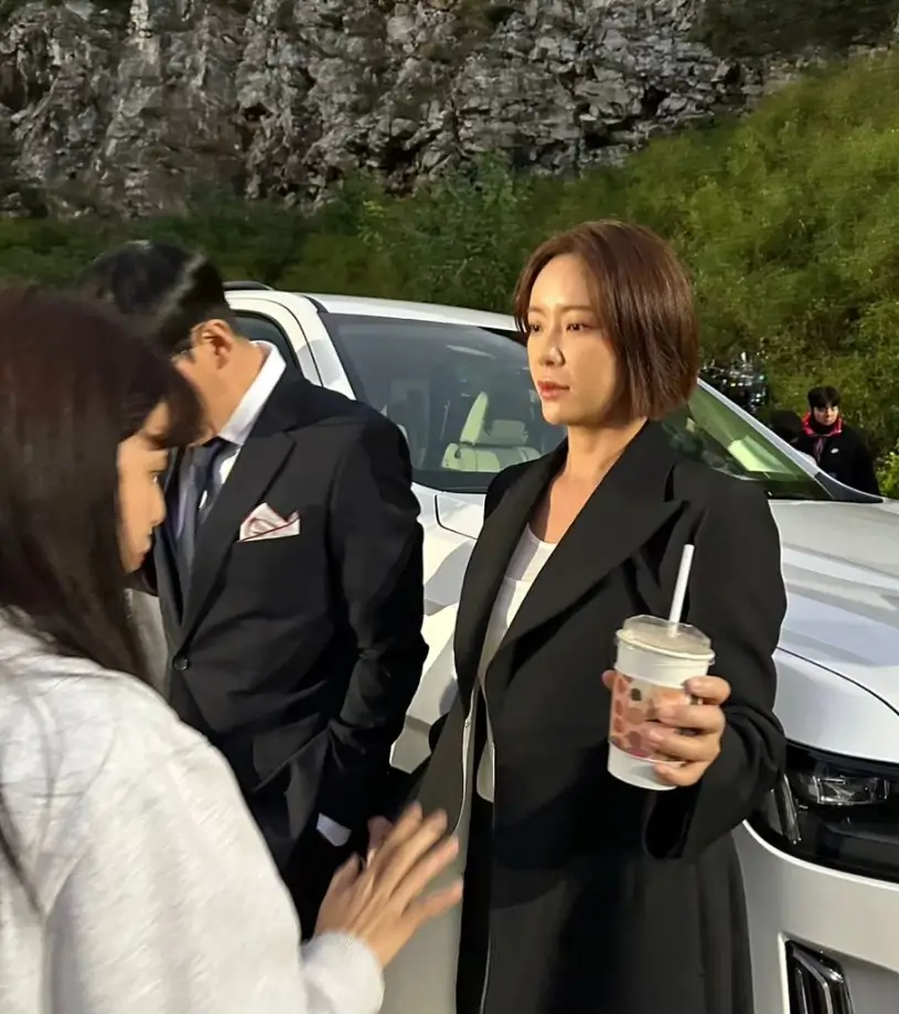 황정음