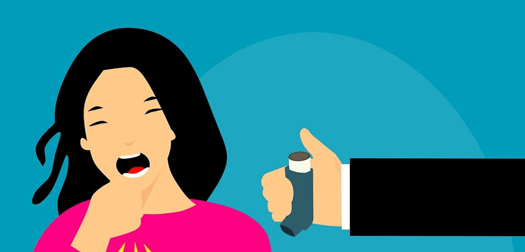 기침을 심하게 하는 여성에게 호흡기를 권하고 모습