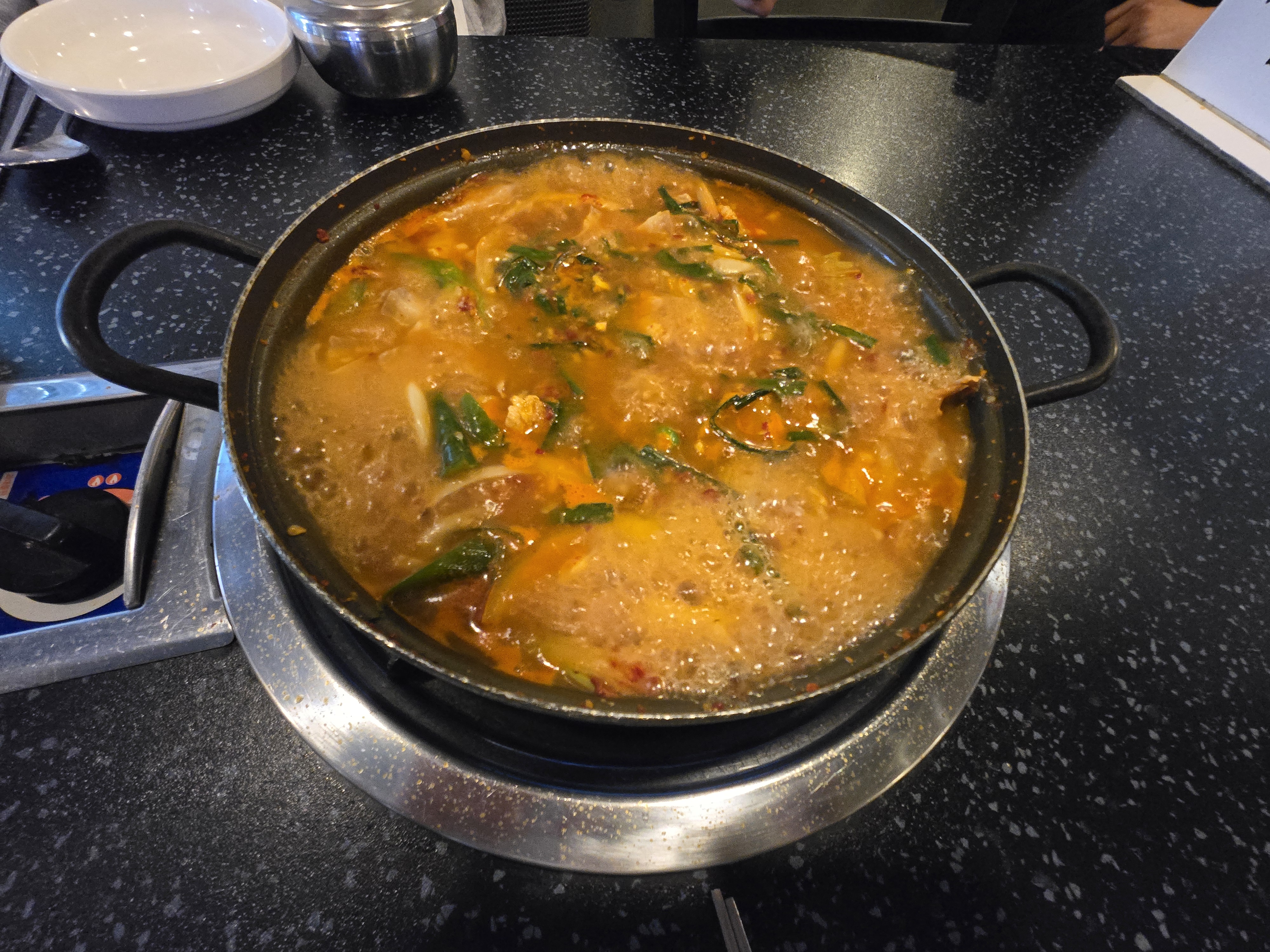 수성구 욱수동 맛집 욱수골 굴다리식육식당 돼지찌개