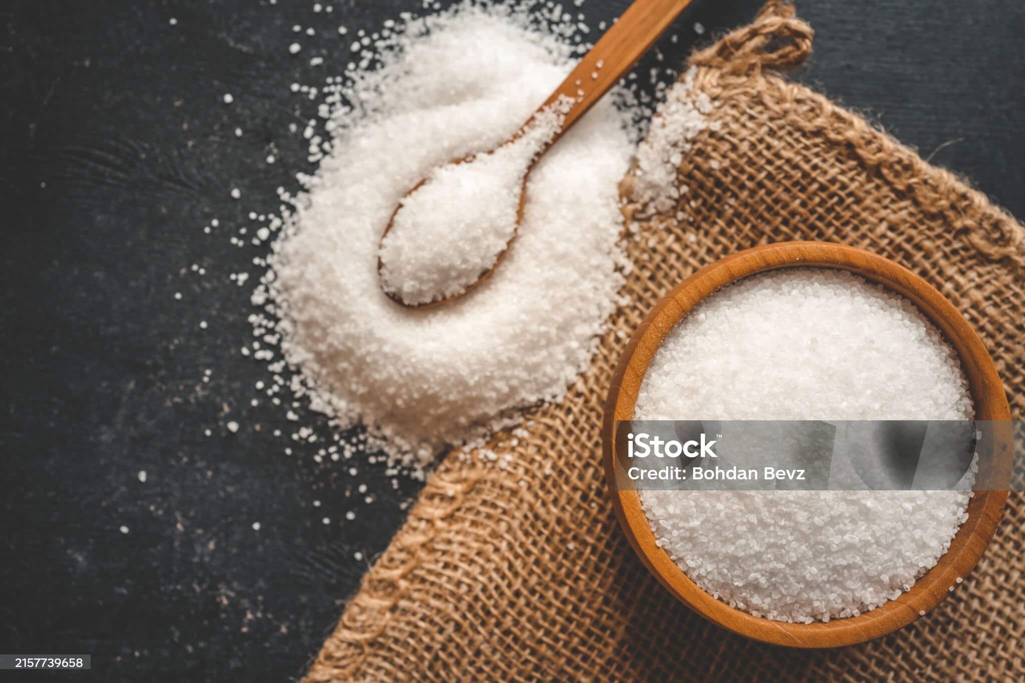 소금물, 단순한 해독 요법이 아니다 저속노화와 소금의 관계