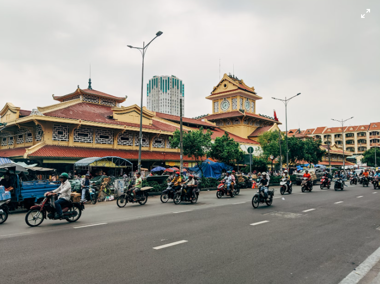 호치민 : 전쟁 잔존물 박물관, 노트르담 대성당, 벤탄 시장