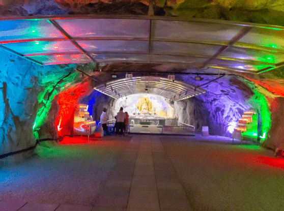 논산 반야사 동굴법당 맛집