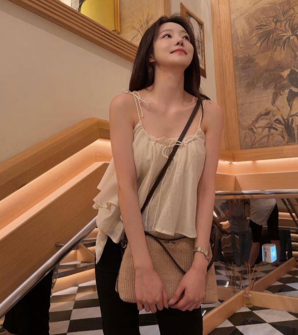 강균성 14살 연하 유하진