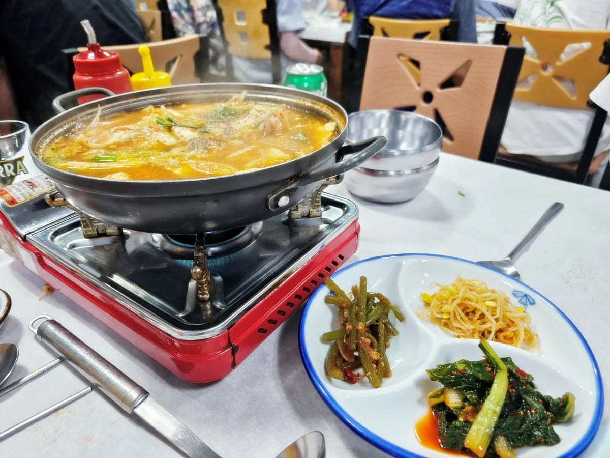 거제도-고현시장-칠천도횟집-매운탕-반찬