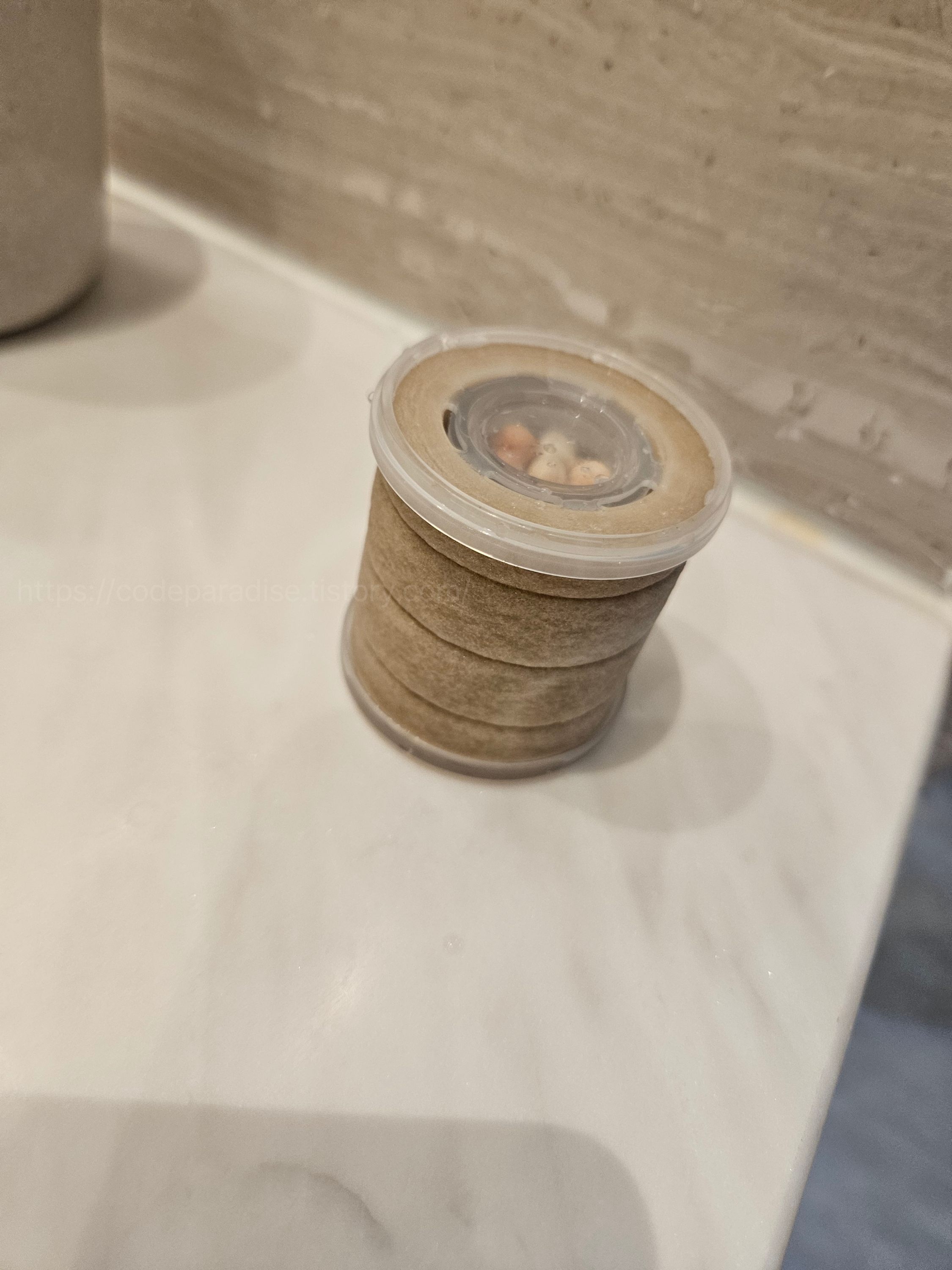 사용 후 샤워기 필터 사진