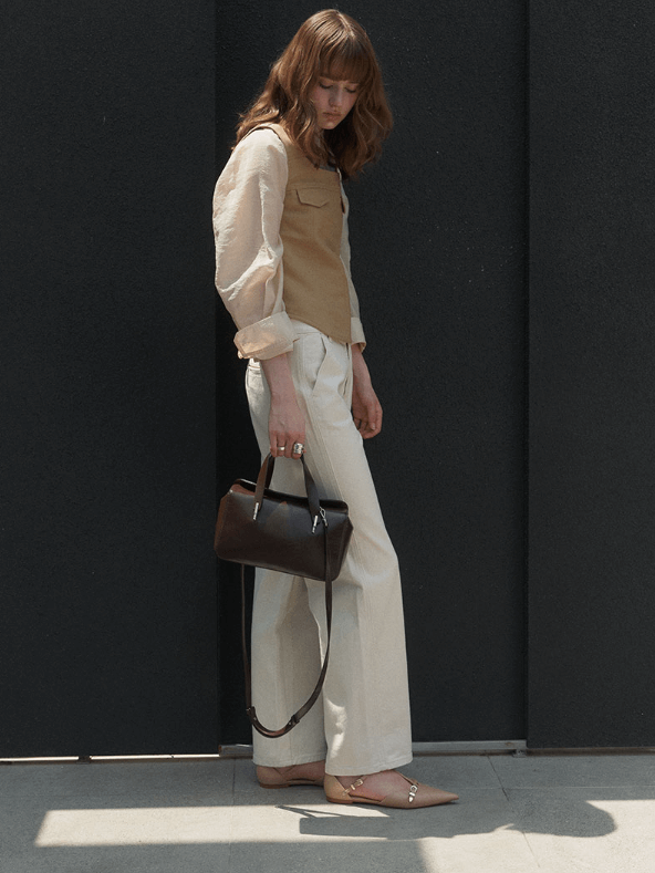 LOEUVRE 루에브르 - Sac de Rue Small 모델컷1