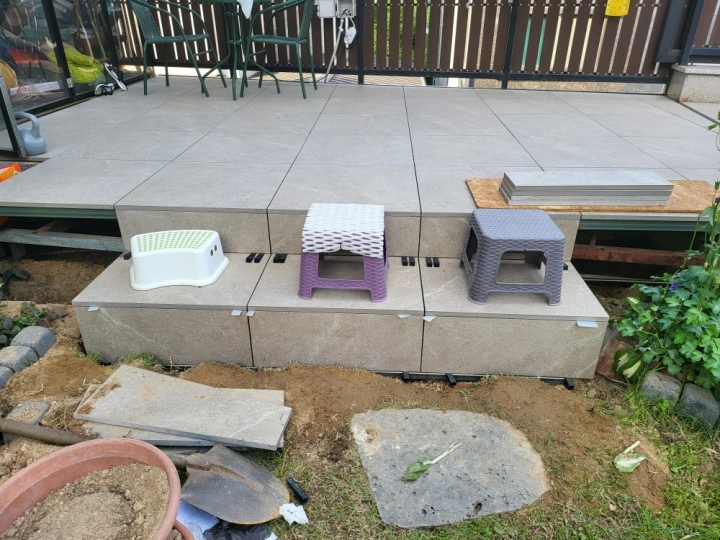 페데스탈-타일-계단-붙이기