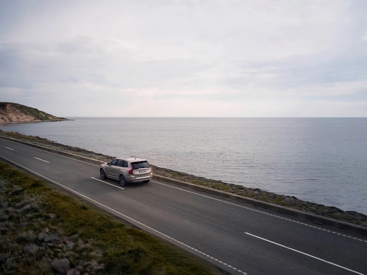 볼보 XC90 자동차 실내외 이미지