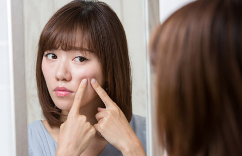 여드름이 있어.