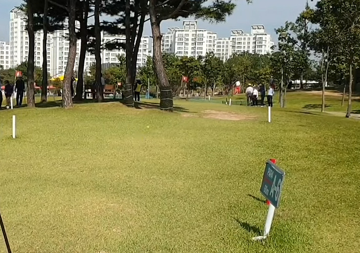 양주 나리공원파크골프장. 경기도 양주시 광사로 131-66 (나리공원 내)