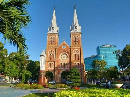 사이공 대교회(Notre Dame Cathedral of Saigon)
