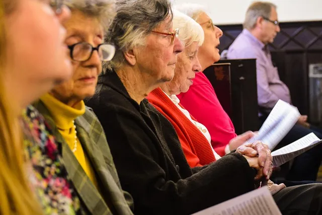 천주교와 개신교 십자가 모양과 의미의 근본적인 차이점 비교 분석_2