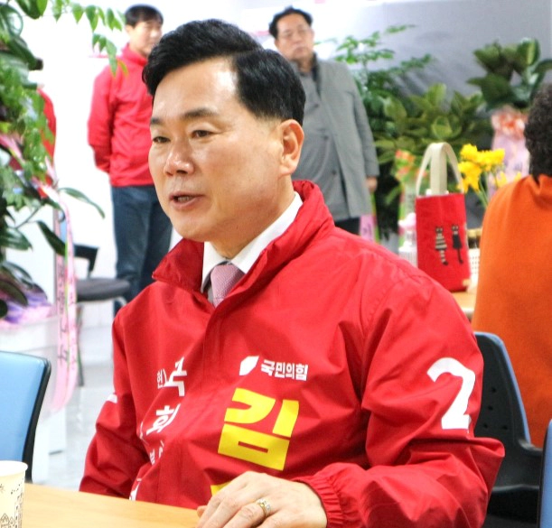 김승수 국회의원 프로필 나이 고향 학력 재산 페이스북