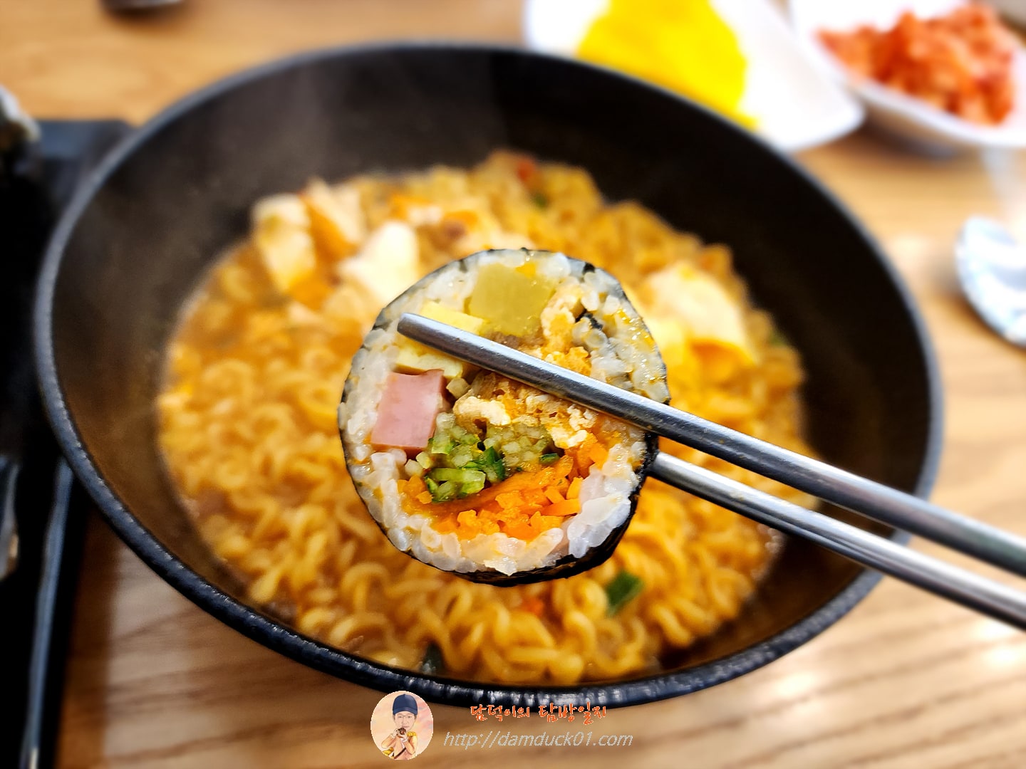 얌샘김밥 + 얌샘라면 세트