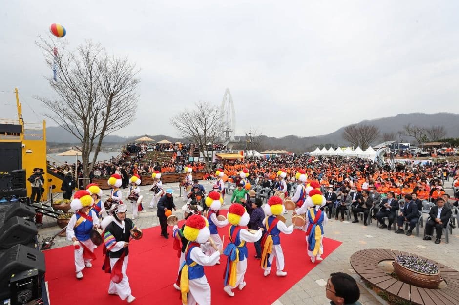 [지역 봄 축제]임실 옥정호 벚꽃축제 2025｜출렁다리와 함께 피어난 봄날의 추억