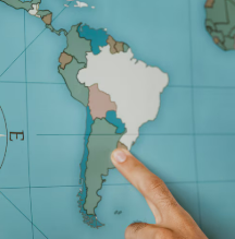 트럼프 관세 폭탄에 캐나다 보복, 트럼프-캐나다·멕시코 관세 전쟁