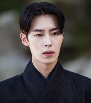 이재욱 배우 프로필 나이 고향 학력 키 군대 인스타