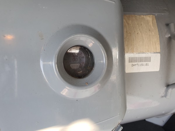 LPG-자동차-가스통-연료게이지