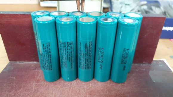 FDK Ni-Mh 셀 스폿 대기