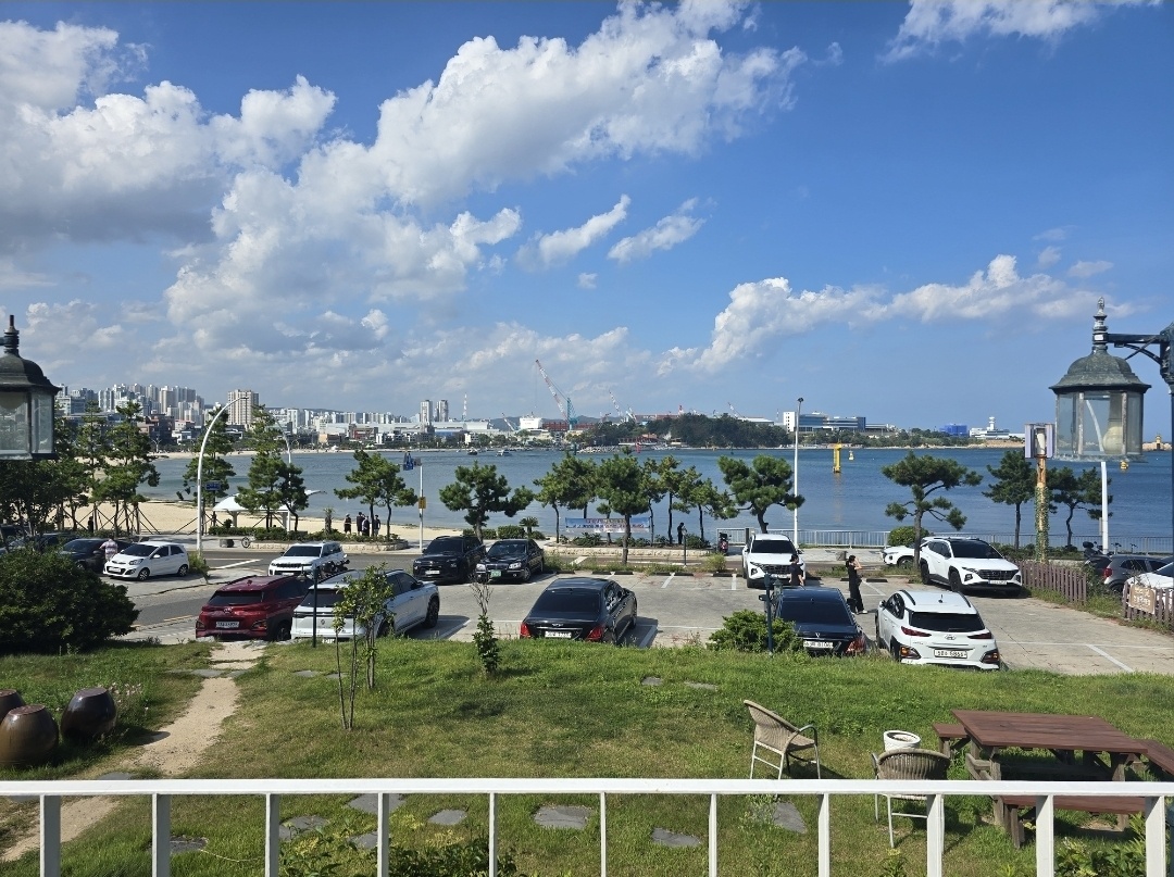 보리꽃 주차장1