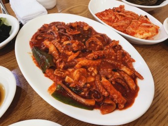 낙지볶음 감자탕