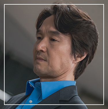 이토록 친밀한 배신자 등장인물 장태수