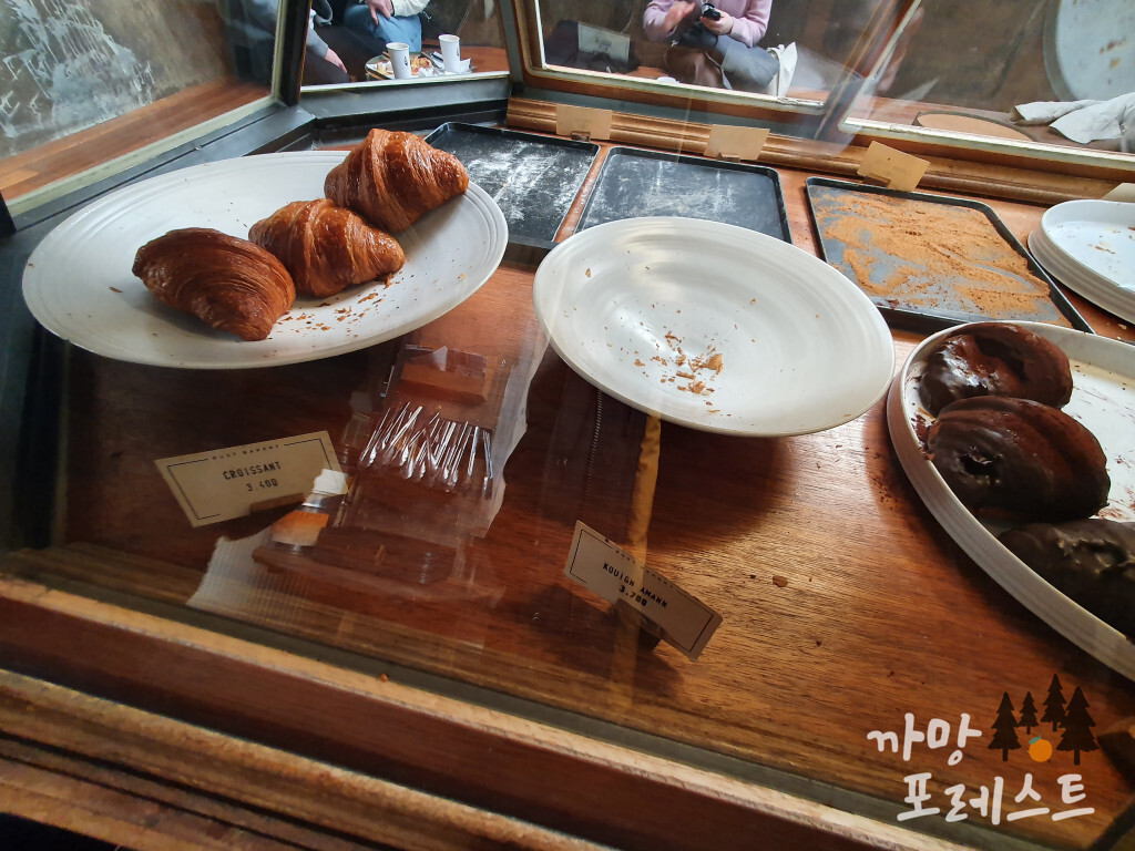 러스트 베이커리 빵 7