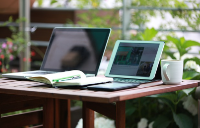 노동 시장의 변화와 일자리 전망 &ndash; 자동화, 원격 근무, 프리랜서 경제의 확산