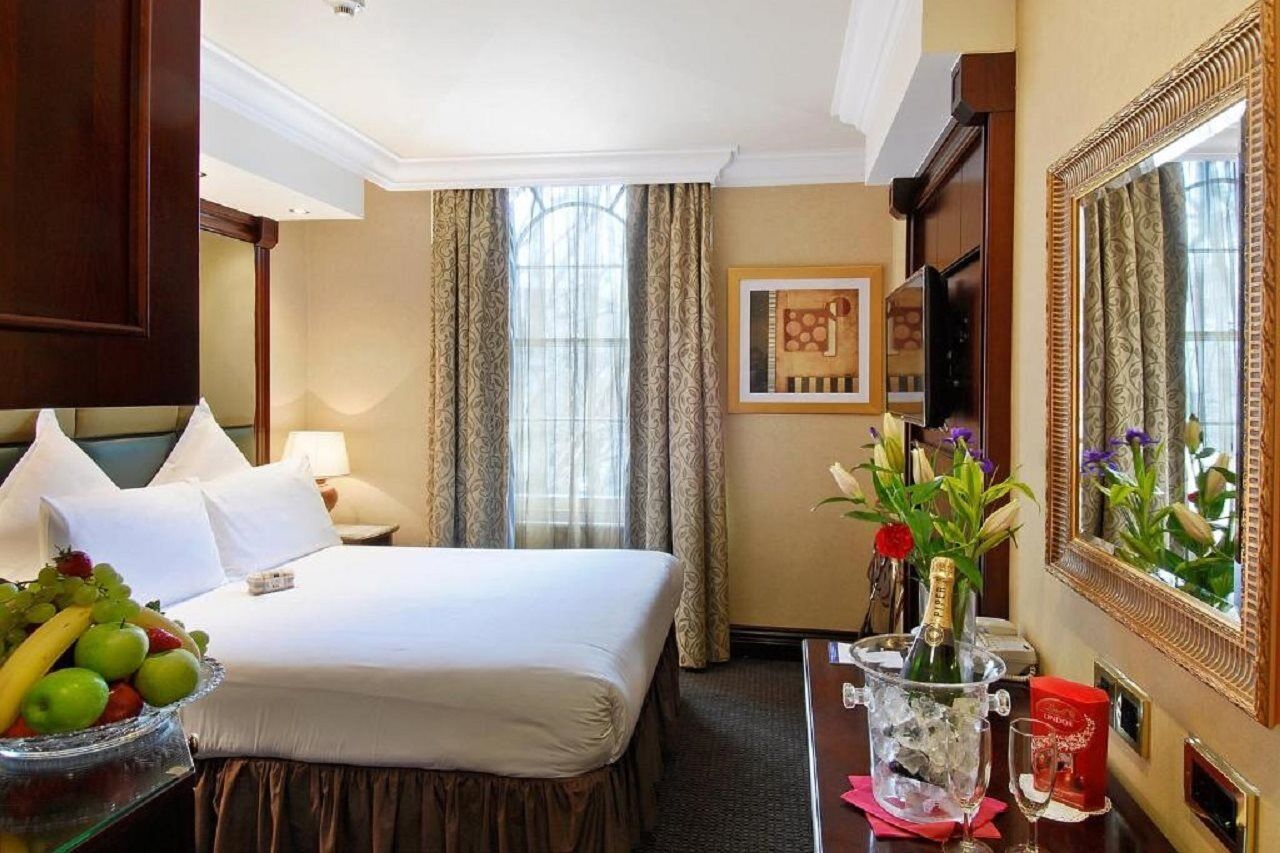 영국 여행 숙소 호텔 추천 후기 - 파크 인터내셔널 런던 호텔