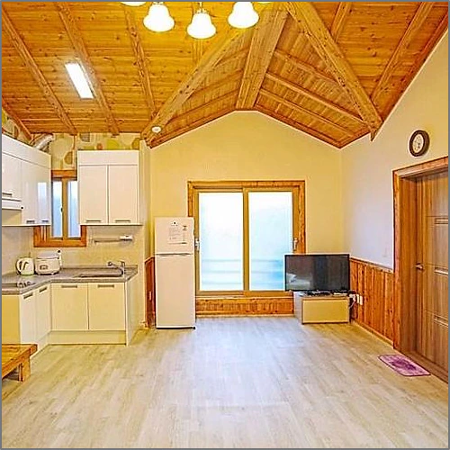 괴산 화양계곡도명산펜션 (Hwayang Gyegok Domyeongsan Pension)_5