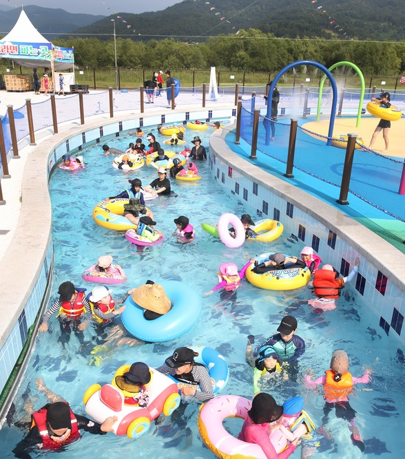 칠곡보 야외 물놀이장 관련 이미지2