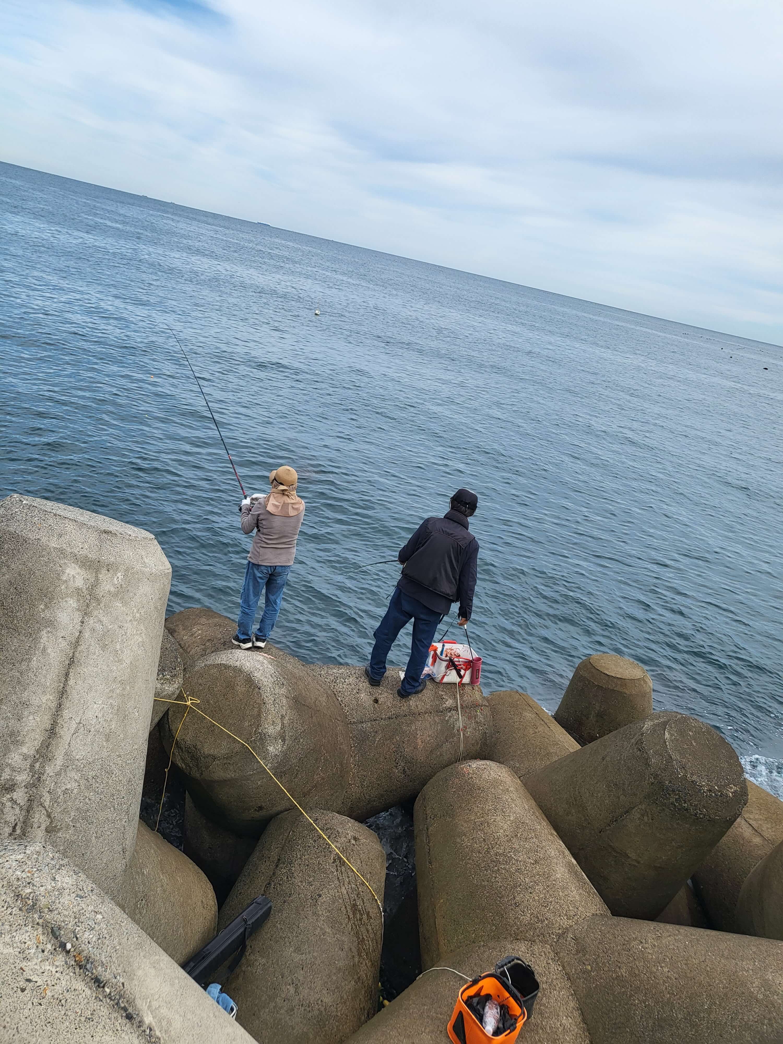 칠암 아나구회, 칠암 방파제, 칠암 야구등대, 칠암 차박하기, 칠암 방파제 낚시 조항