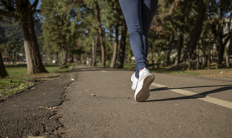 규칙적으로 운동하기