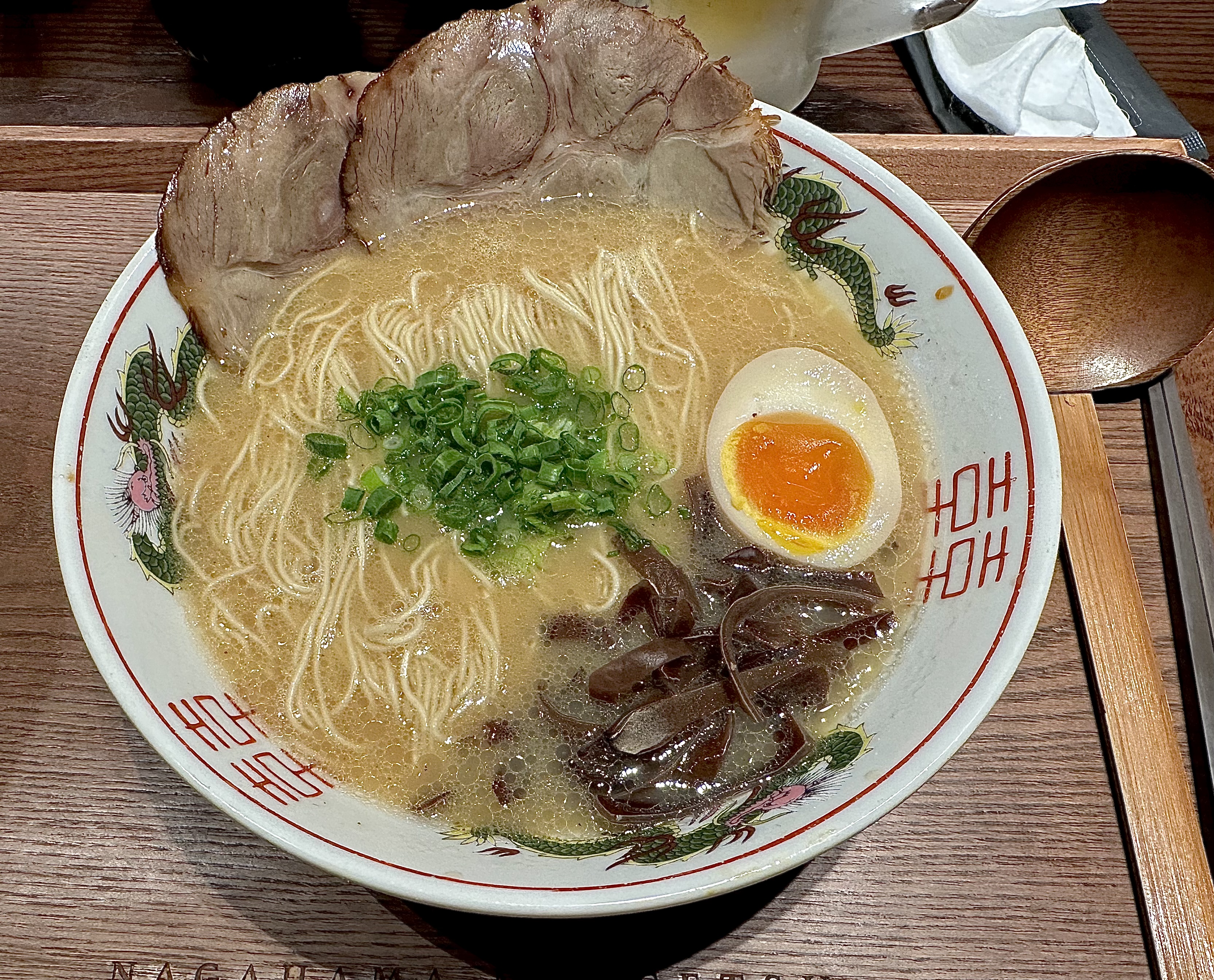 나가하마만게츠광안리점 나가하마라멘