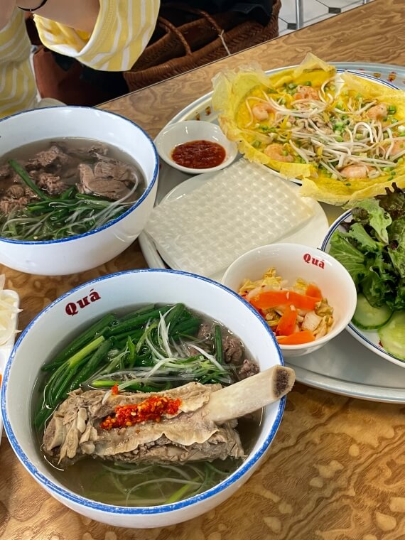 베트남-쌀국수-사진