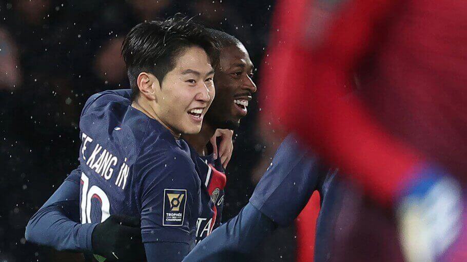 한국 국가대표 축구 선수 이강인