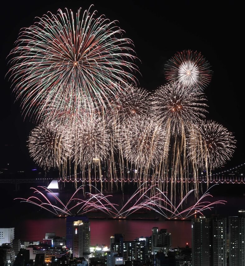 2024 부산 불꽃축제 시간 명당 주차 정보 유료좌석 잔여 티켓 예매 행사 일정 교통 통제