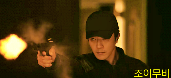 임무중인 요원 준(권상우 배우님)_출처:롯데엔터테인먼트