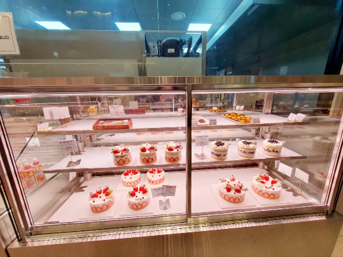 해월당-카페-케이크-냉장고-2