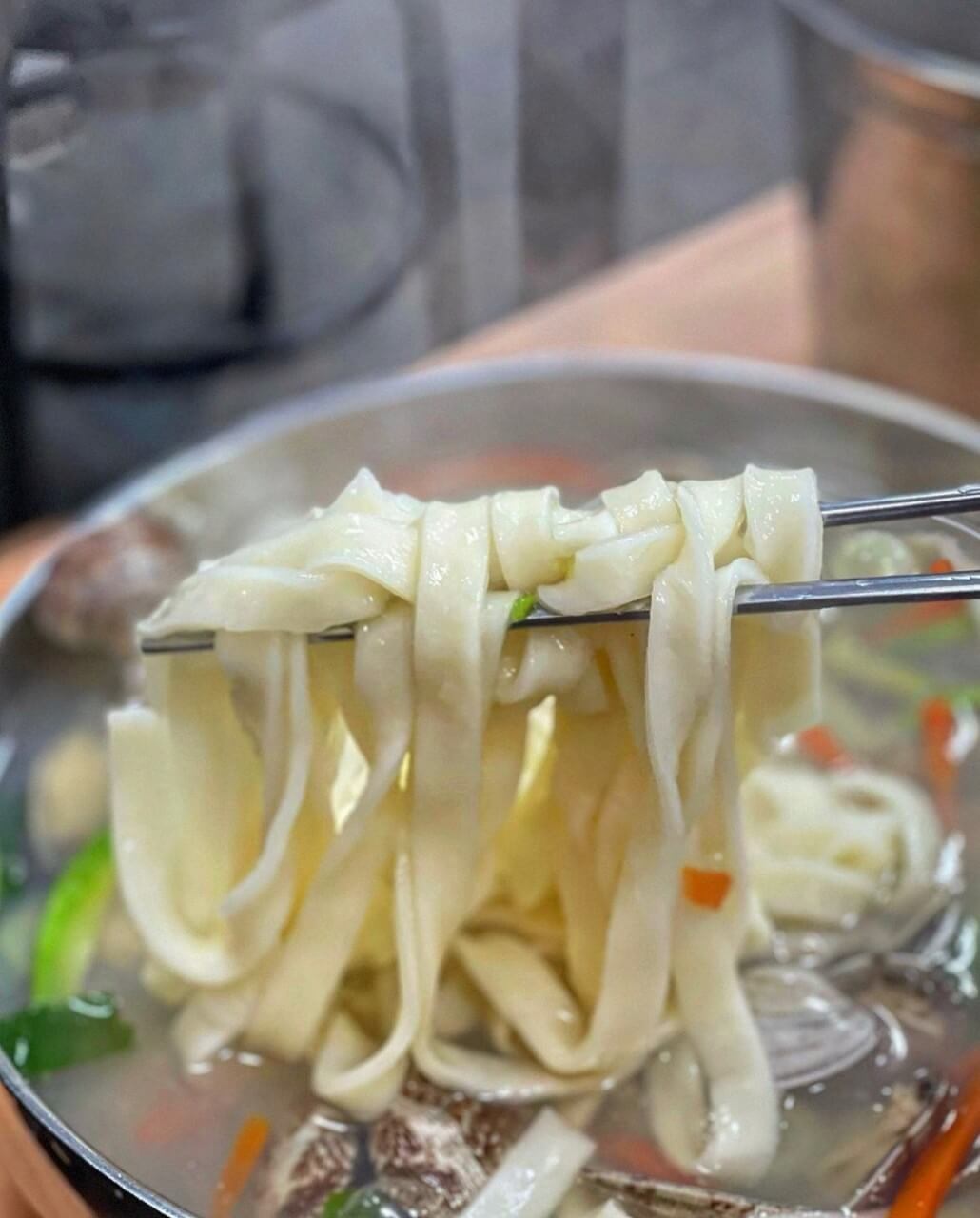 생방송투데이 맛의 승부사 인천 서구 바지락 칼국수 바지락 손만두 맛집 대부도 바지락칼국수 본점 생방송투데이 3773회