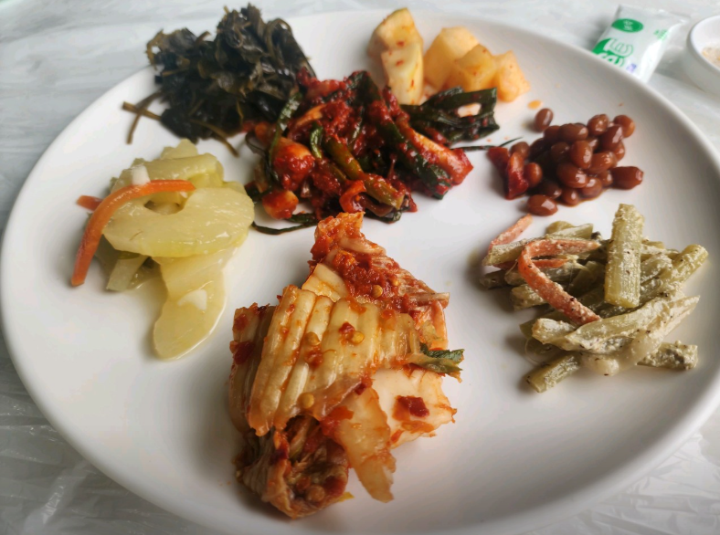 6시내고향 산채뷔페 석이백숙 석이버섯전 지리산 식당 누운골 정보