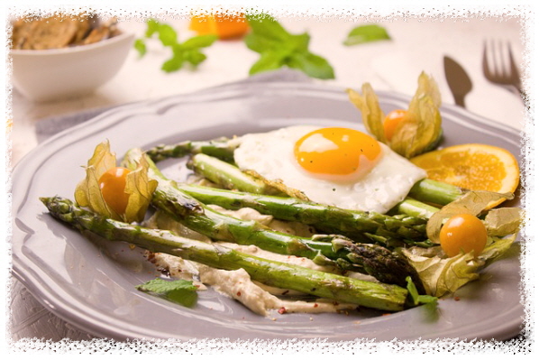아스파라거스달걍후라이-단백질채소