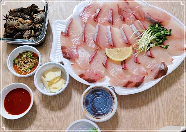 MBN 생생정보 마당 서해 최북단 백령도 오션뷰 횟집, 자연산 모듬회, 광어, 우럭, 놀래미 맛집