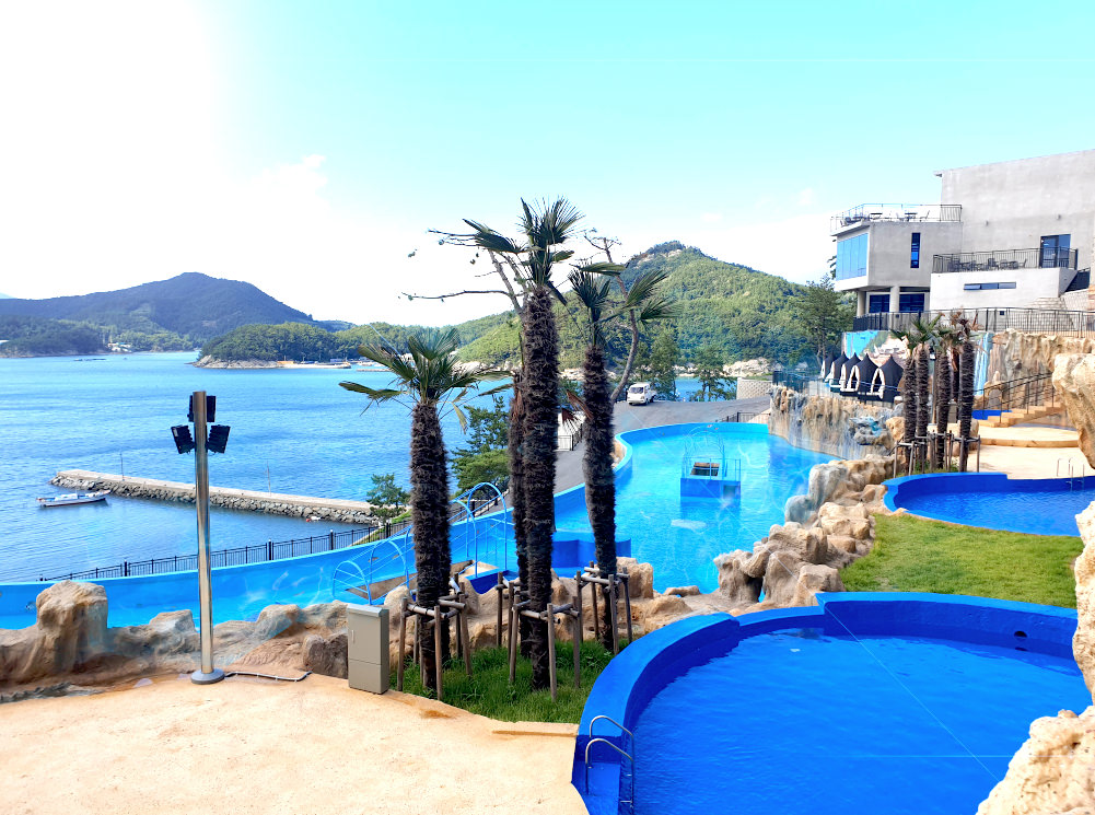 여수 예술랜드 인피니티풀 전경(여수 예술랜드 홈페이지 참조)